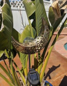 Solar Moon Crackle Garden Decor Light photo review